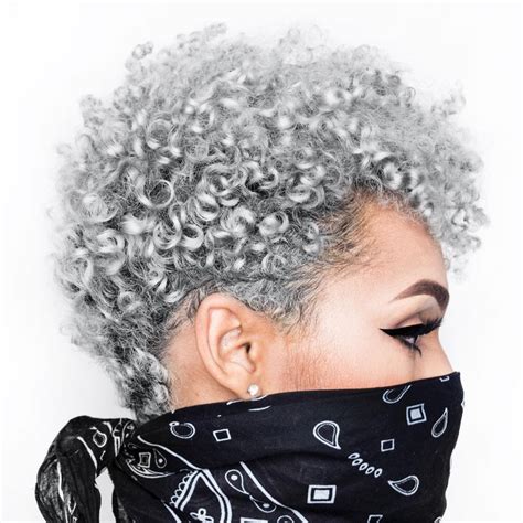 Find your style with these short haircuts for curly hair because we know how difficult it easy to style curly hair, so we made it simple for you! Hairstyle Ideas For Short Natural Hair - Essence