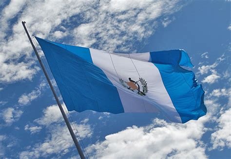 El día de la bandera se conmemora cada año en argentina el 20 de junio. El autor de la Jura a la Bandera