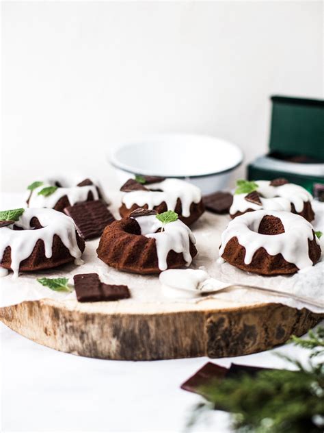 Or browse through our collection of specially selected christmas dinners and desserts to create an unforgettable christmas menu! Peppermint Chocolate Bundt Cakes | Mini bundt cakes, Mint ...