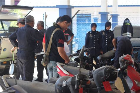 Dianggarkan 13 tahun ianya terbiar. AMALI BALAI DAN GOTONG ROYONG IPD MARANG ~ BLOG KOR SUKSIS ...