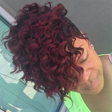 Short Curly Burgundy Weave Hairstyle Weavehairstyles Quick Weave