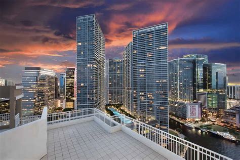 The date relating to real estate for sale, rent or sold on this web site comes from the internet data exchange program, and is provided here for consumers. Brickell Avenue - Miami Real Estate Miami Real Estate