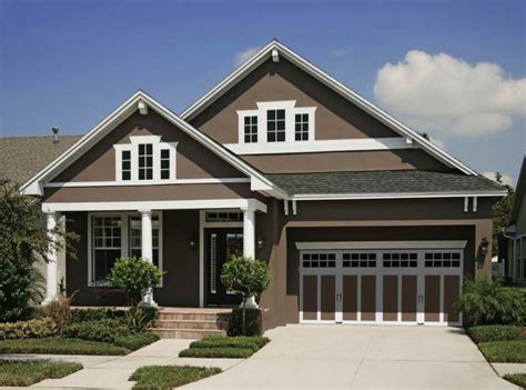 Please keep in mind all paint should be swatched and will look different depending on your home, the exterior material, the lighting. 50 Best Exterior Paint Colors for Your Home | Ideas And ...