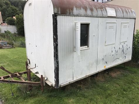 A vendre Roulotte de chantier occasion dans l’état - Dinibât Matériaux SA