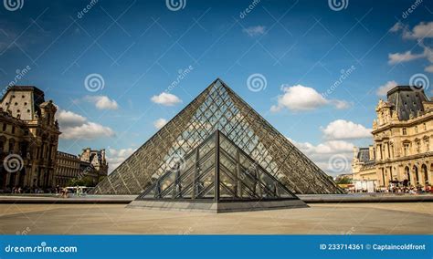 The Louvre Pyramids Paris Editorial Photo Image Of Pyramide 233714361