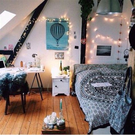 Here are 11 boho decorating ideas to get you going on your bohemian mission! Sweater: tumblr, home decor, home decor, fairy lights ...