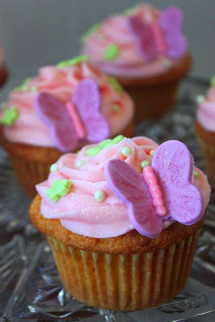 Garden Party Cupcakes — The Diva Dish