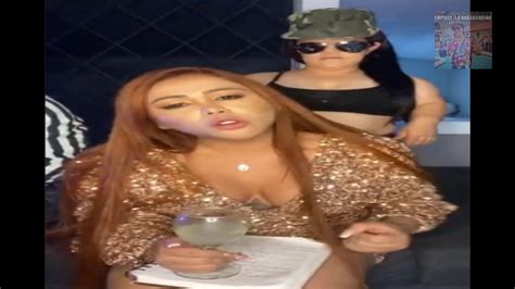 La polémica empresaria yina calderón es la protagonista de un nuevo escándalo en redes sociales en las redes circula un video que habría sido grabado en horas de la noche del pasado jueves 22 de. ENANA EN PUTIFIESTA DE YINA CALDERON SE BESO APASIONADA ...