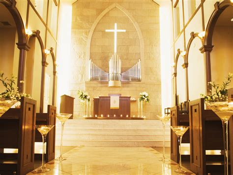 Elegant Wedding Church Decorations Ideas