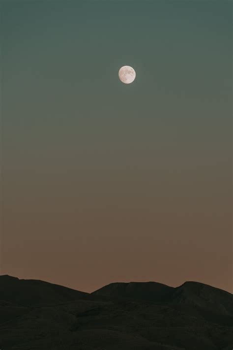 Full Moon Over The Mountains · Free Stock Photo