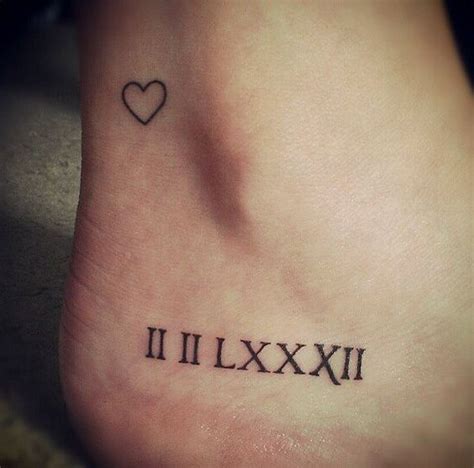 El número romano, corresponde a:: +40 Tatuajes de números romanos diferentes diseños y sus ...