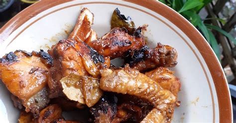 ✓ 15 butir bakso ukuran sedang ✓ 2 sdm saus. Resep Ayam Bakar bumbu Bacem oleh Fatikha Amr - Cookpad