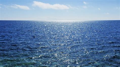 Beautiful Pictures Of Nature The Blue And Peaceful Sea The Light