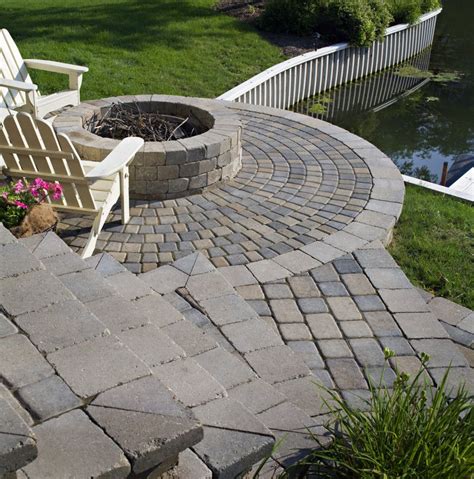 Belgard Cambridge Pavers And Weston Wall Used To Build The Fire Pit