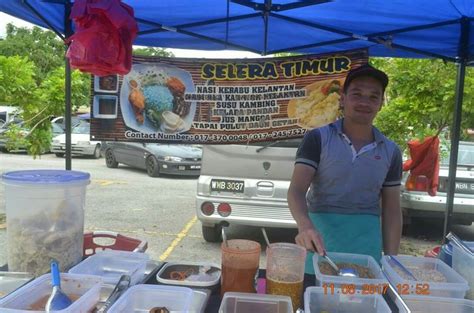 Ramadhan merupakan bulan berkah yang bersejarah dalam islam. Pin by Shahalamchannels on Bazar Makan Seksyen 19 Shah ...