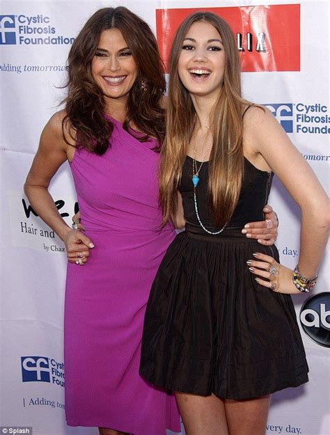 Like Mother Like Daughter Teri Hatcher Is Joined By Glamorous 14 Year Old Emerson At Desperate