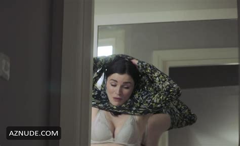 Aisling Bea Topless