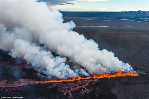 Volcanic Eruption In Holuhraun Iceland Eruption In Holuh Flickr