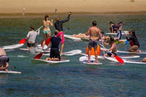 【夏天要玩水】健康假日好去處 潮玩直立板快艇滑水