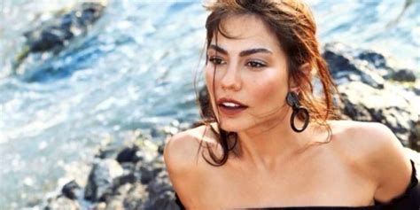 Aktorja E Njohur Turke Zbulon Një Talent Të Saj Gjatë Izolimit