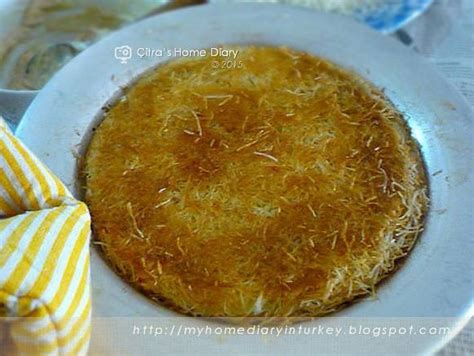 Künefe Or Kanafeh Or Kunafeh Or Kunafa Recipe Turkish Sweet Cheese Kadayif Pastry Kunafa