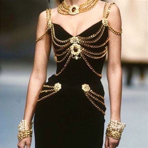 Black Dress With Gold Chains I Wouldnt Mind Having This Dress
