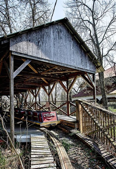 Sneak A Peek At This Abandoned Amusement Park In Pennsylvania