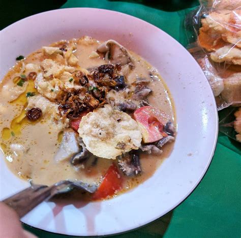 Wah, siapa coba yang sanggup menola? Foto Sop Kaki Kambing