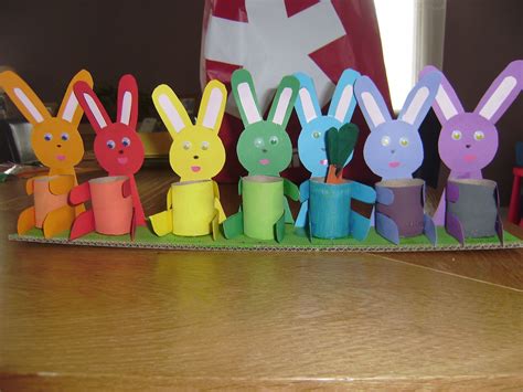 Semainier Lapin Ou Bricolage Pour Pâques Easter Games For Kids Yarn