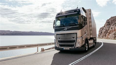 Follow the latest updates from volvo trucks. Volvo Trucks launches the new Volvo FH | Volvo Trucks
