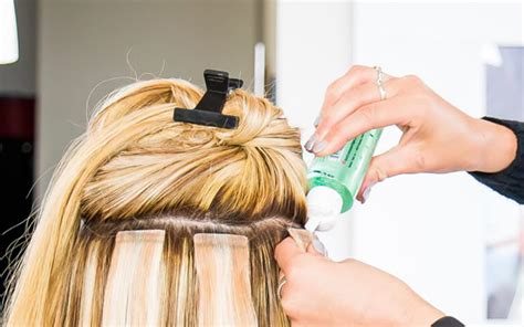 Tape in hair extension remover spray. Check out pros and cons of using tape in hair extensions