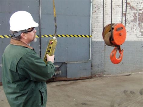 Lifting Guide Hoist Safety Tips Every Rigger Operator Should Know