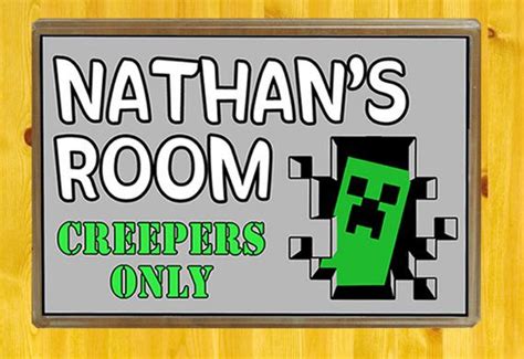 Personalized Minecraft Creeper Acrylic Door Sign By Marvaltshirts €5