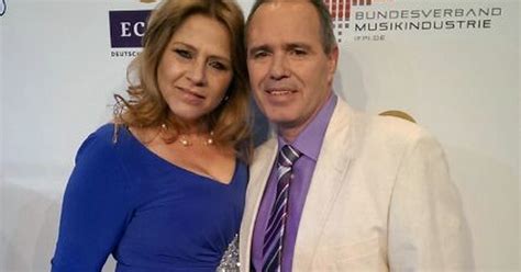 Silvia was medically evacuated due to contracting shingles. Silvia Wollny: „Er zeigt einem auch Anerkennung!" | BUNTE.de