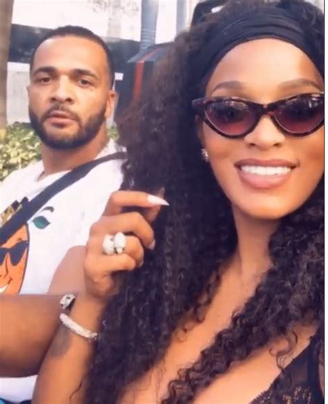 Joseline Hernandezs Man Gets Clowned For Seemingly Putting Up A Front