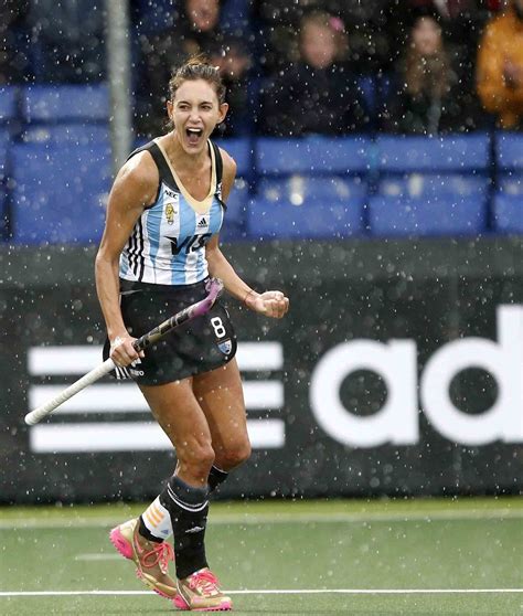 Born 29 july 1980) is a former professional tennis player from chile.during his career he made it to the quarterfinal round of all four grand slam tournaments. Field hockey - Luciana Aymar festejando gol con EEUU (1962 ...