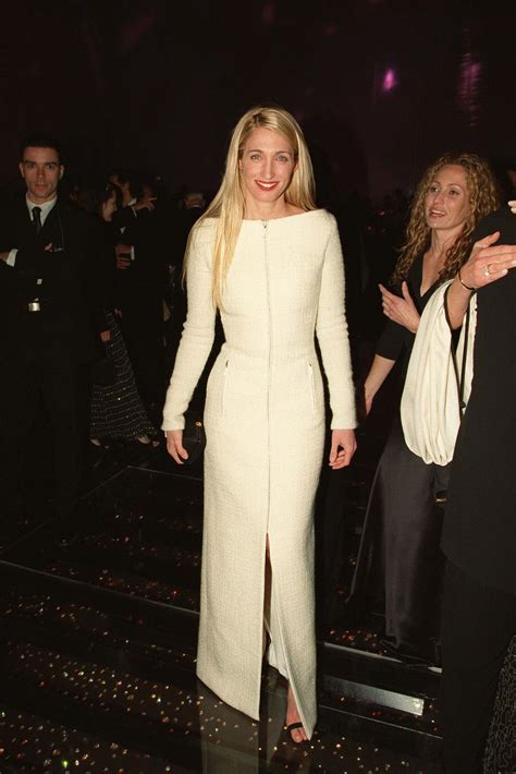 Jfk Jr And Carolyn Bessette Kennedy Style From