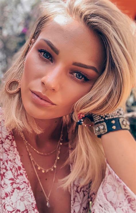 Find the perfect irina baeva stock photos and editorial news pictures from getty images. Michelle Renaud e Irina Baeva se apoyan mutuamente ¡y no te imaginas de qué forma! - Photo 1