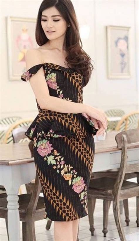 46 ide model gamis kotak kotak terbaru cocok untuk remaja. Model Baju Batik Atasan Wanita Modern | Wanita, Model ...