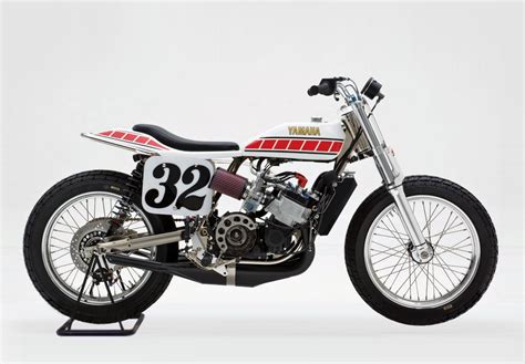 Powered by a punchy single cylinder motor, this classic creation would be almost as happy back on the oval. YAMAHA TZ 750 FLAT TRACK | FAVOURITE BIKES | Pinterest ...