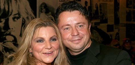 3/53 eva muková a petr muk s dcérou noemi. Jak žije vdova po Petru Mukovi? Našla si práci, ale stále ...