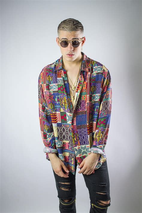 Resultado de imagen para bad bunny 2017 | Bunny fashion, Bunny outfit
