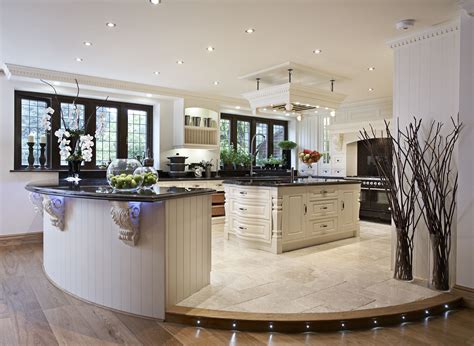 Modern bespoke kitchen designers in london at arch kbb. Luxury hand built kitchen, hand painted kitchen, hand made ...