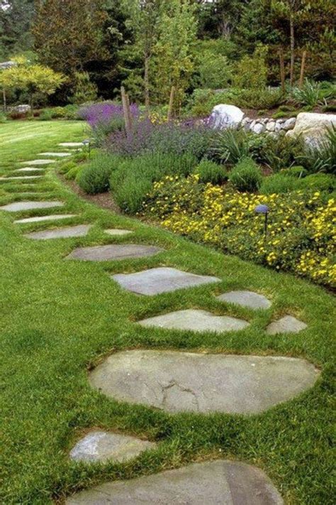 Beautiful Stepping Stone Path Ideas You Need To