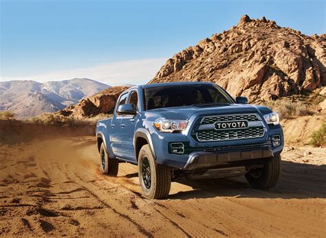 Trd pro versions swap out the standard hardware for fox internal bypass shocks, and stiffer sidewall for its tires. Comparison: 2018 Chevrolet Colorado ZR2 vs 2018 Toyota ...