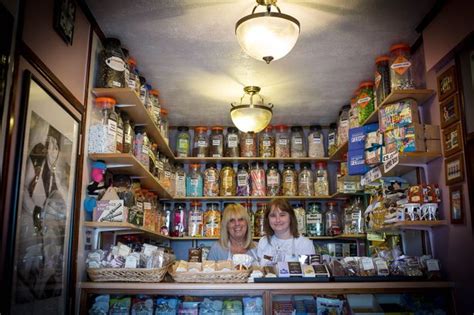 Glasgow Lives Irene And Julie Southside Mother And Daughter Owners