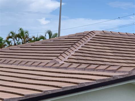 You have a large sliding area of up to 29 millimetres and only need 12.7 items per square metre. Roof Repairs & New Roofs in Miami Blended Concrete Roof Tile