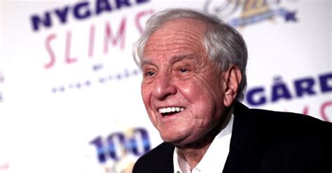 Comedy Icon Garry Marshall Dead At 81 Garry Marshall Comedy New