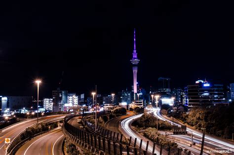 Tapety město panoráma města noc mraky mrakodrap večer věž most