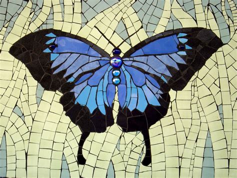 Pin By Bronwyn Rasheed On Mosaic Butterflys Mosaic Art Butterfly